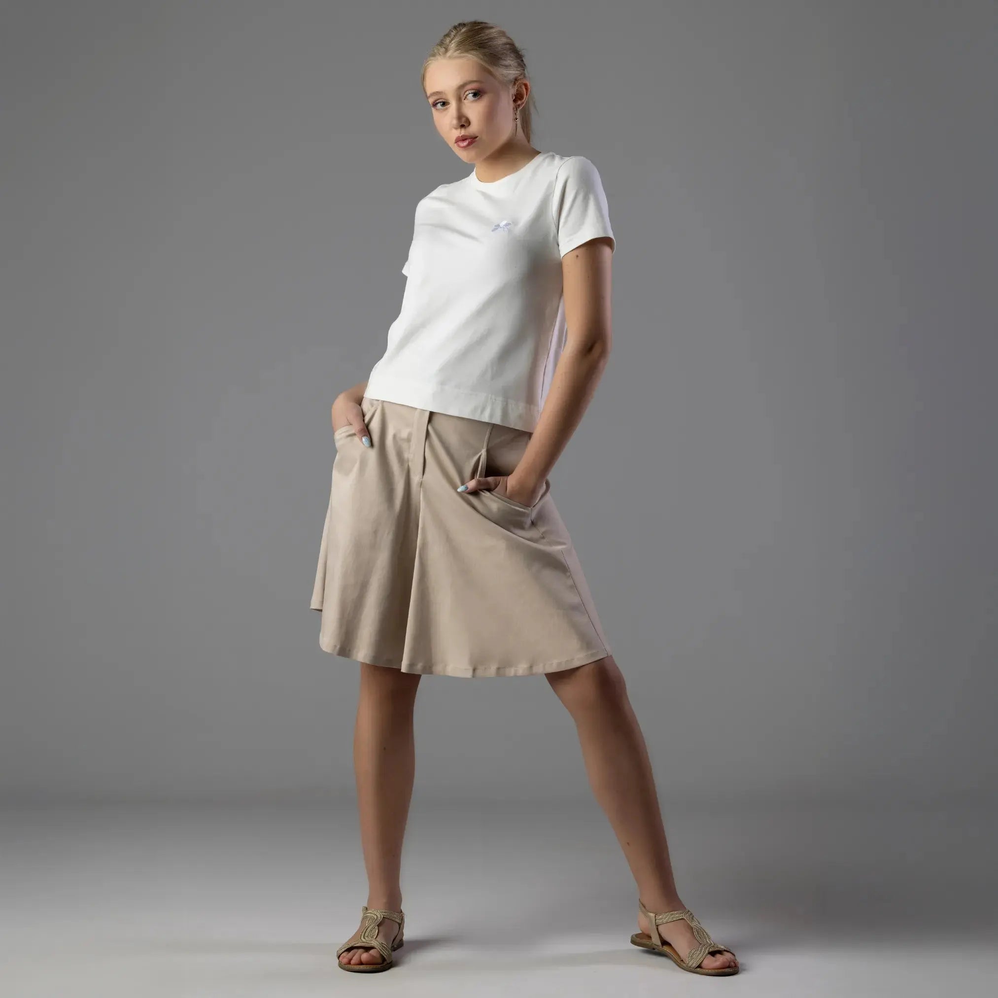 Short Beige Taille Haute Moda di Christine