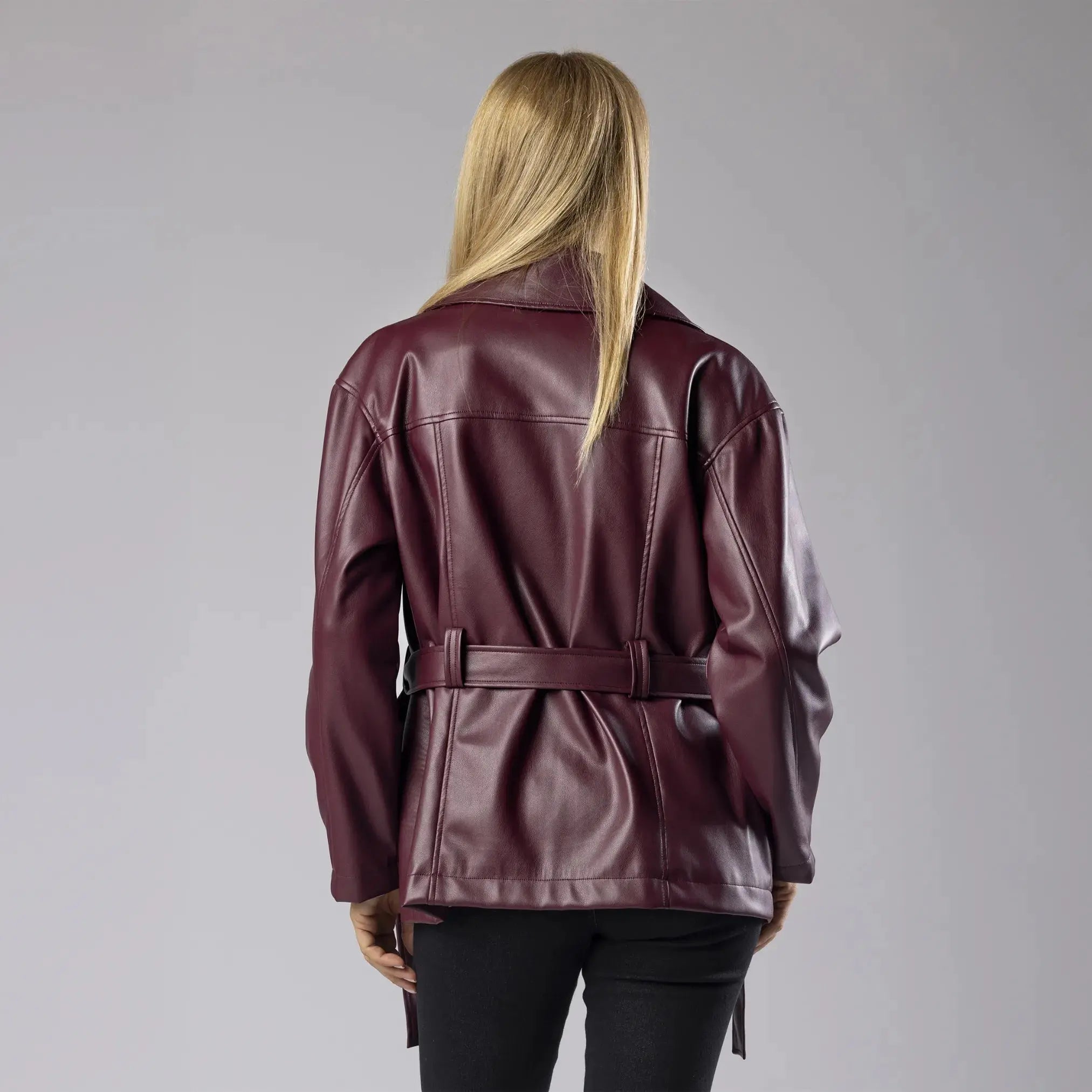 Veste en Simili Cuir Bordeaux avec Détails Métalique et Doublure Logotée Moda di Christine