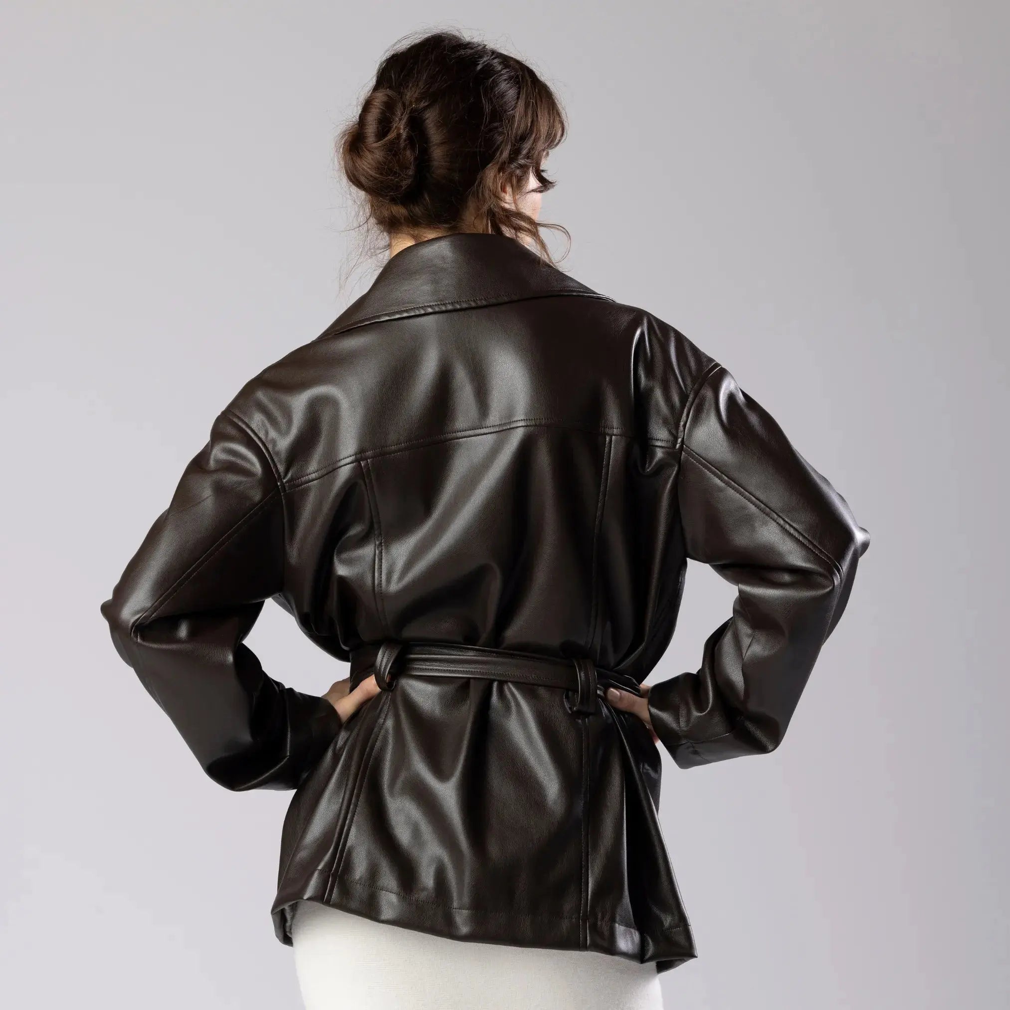 Veste en Simili Cuir Noire avec Doublure Logotée Moda di Christine