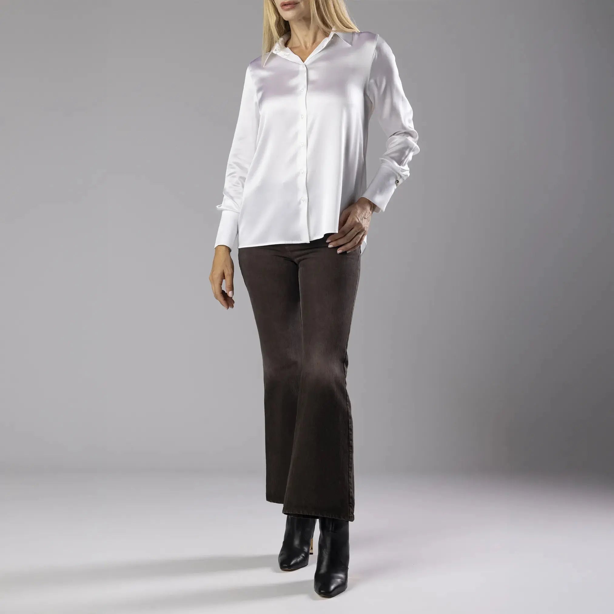 Jean Evasé en Coton Brun avec Broderie Orchidée Moda di Christine