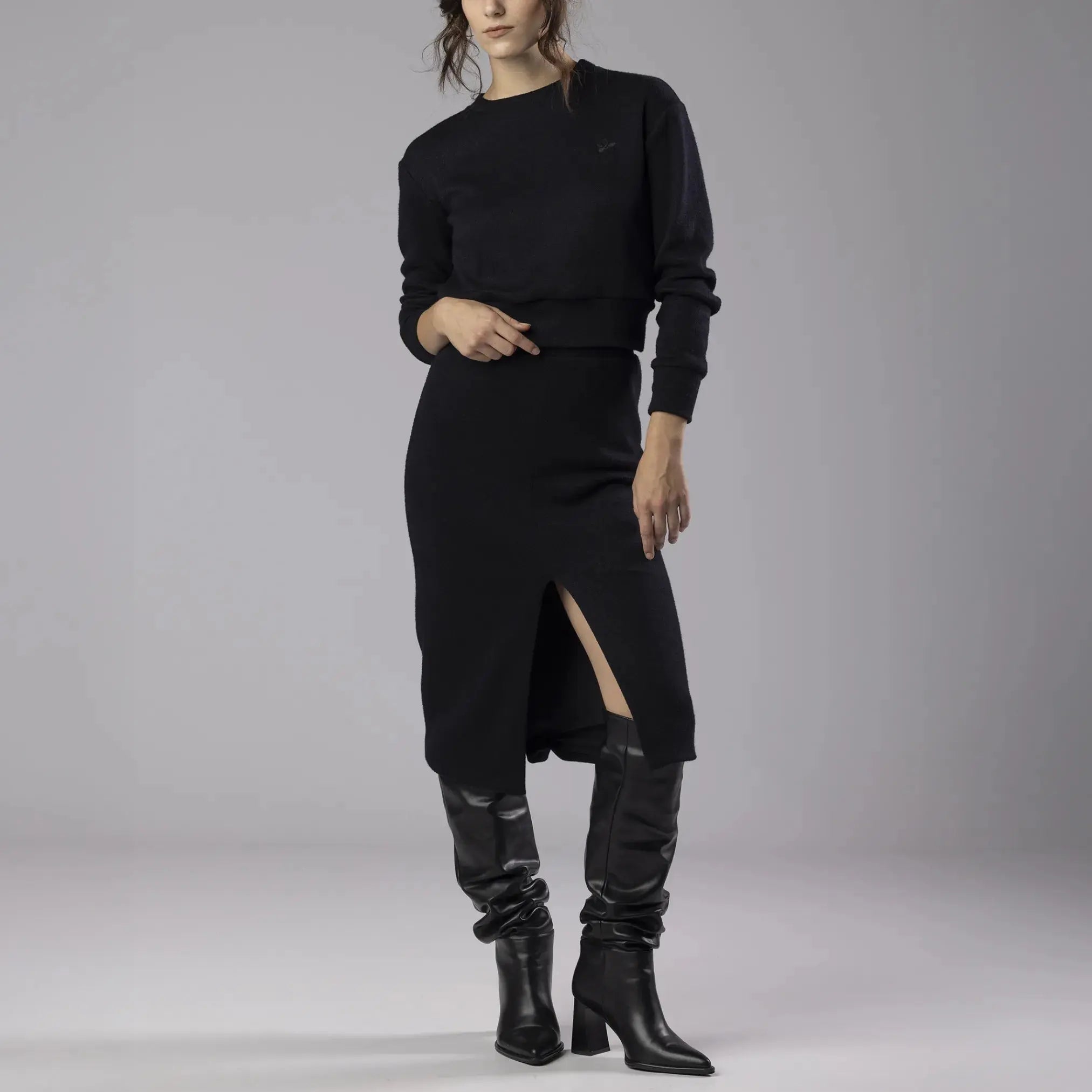 Jupe Noire en Maille avec Fente Frontale Moda di Christine